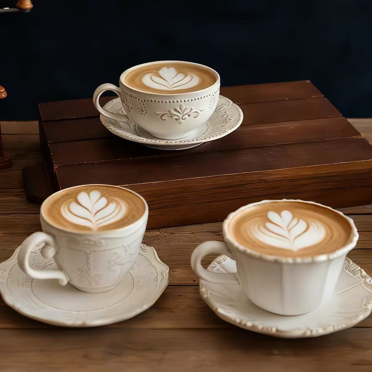 Home Textiles France - ชุดถ้วยและจานดอกไม้บรรเทาย้อนยุคฝรั่งเศส, ถ้วยกาแฟเซรามิก, ถ้วยลาเต้น้ําชายามบ่าย, ตกแต่งบ้านศิลปะ, ของขวัญวันหยุด