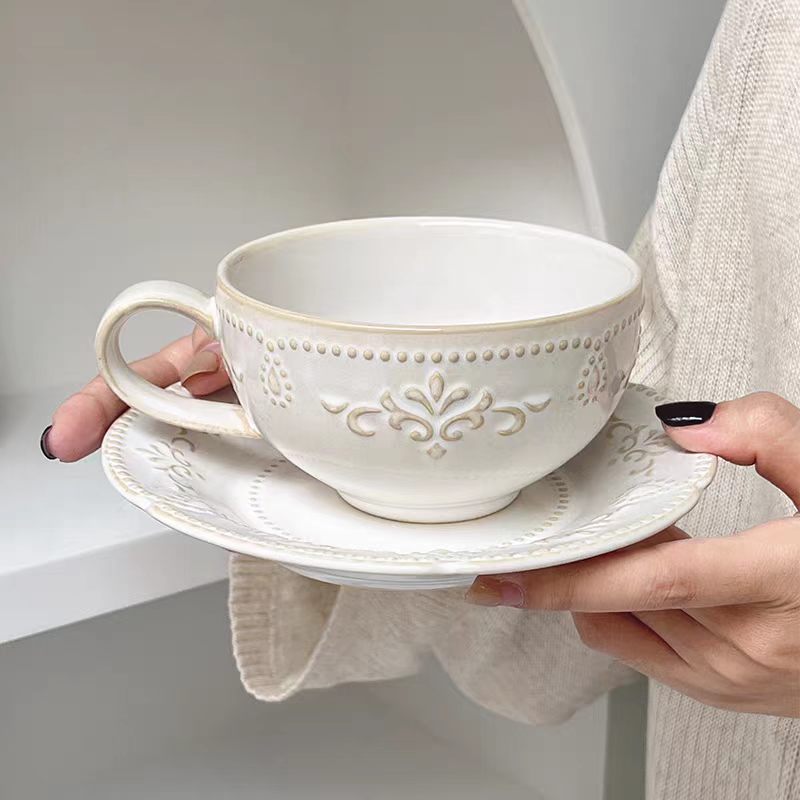 ชุดถ้วยและจานดอกไม้บรรเทาย้อนย - Home Textiles France บทวิจารณ์และราคา
